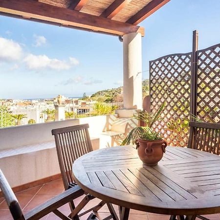 Casa Vacanza Artemis Липари Экстерьер фото
