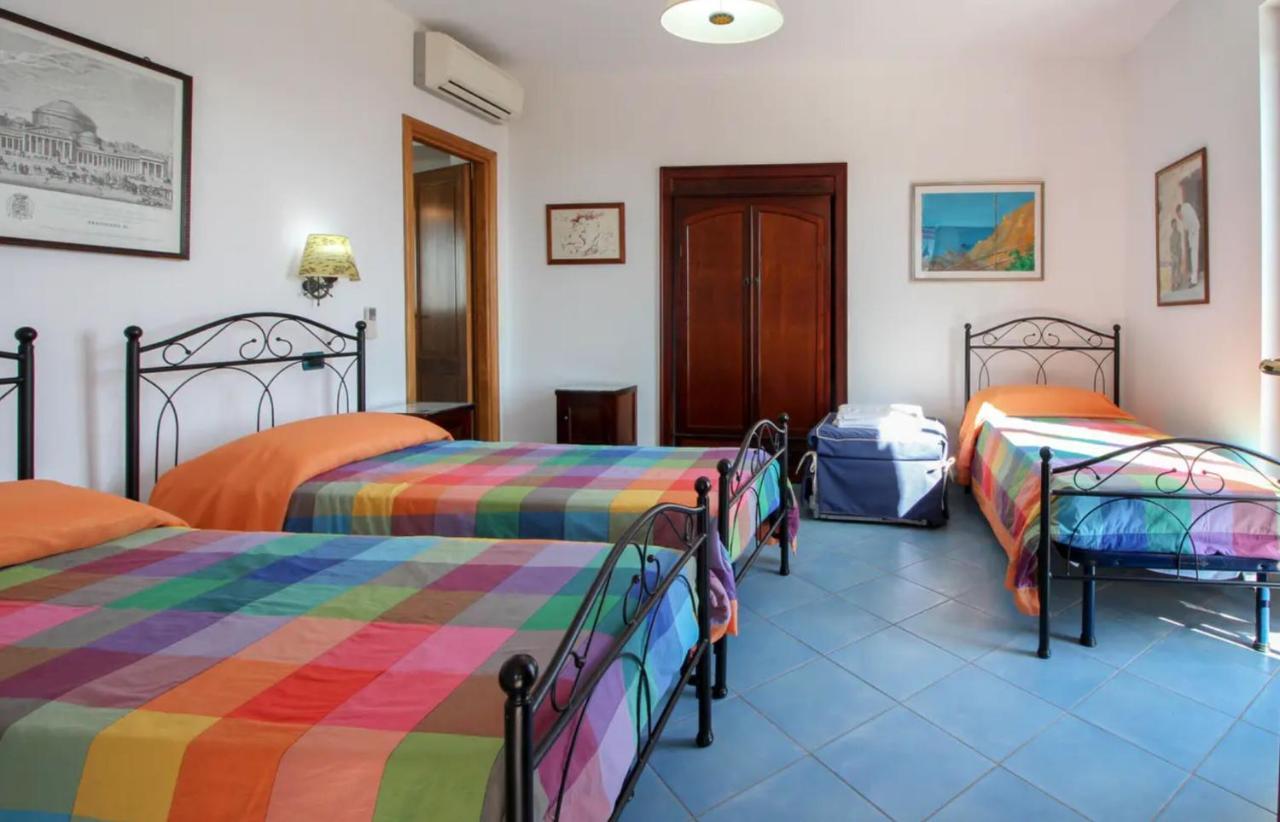 Casa Vacanza Artemis Липари Экстерьер фото